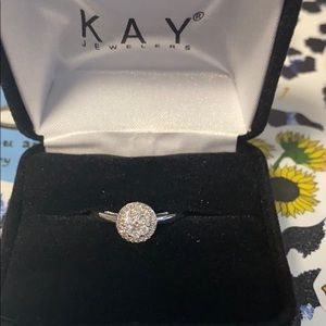 Diamond Ring 1/4 ct tw Round cut 10k white gold